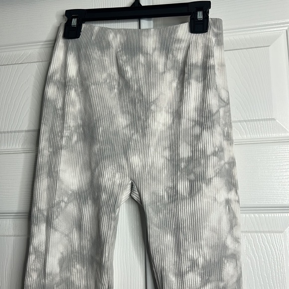 Zara High Waisted White Gray Leggings Stretch M - Picture 2 of 6